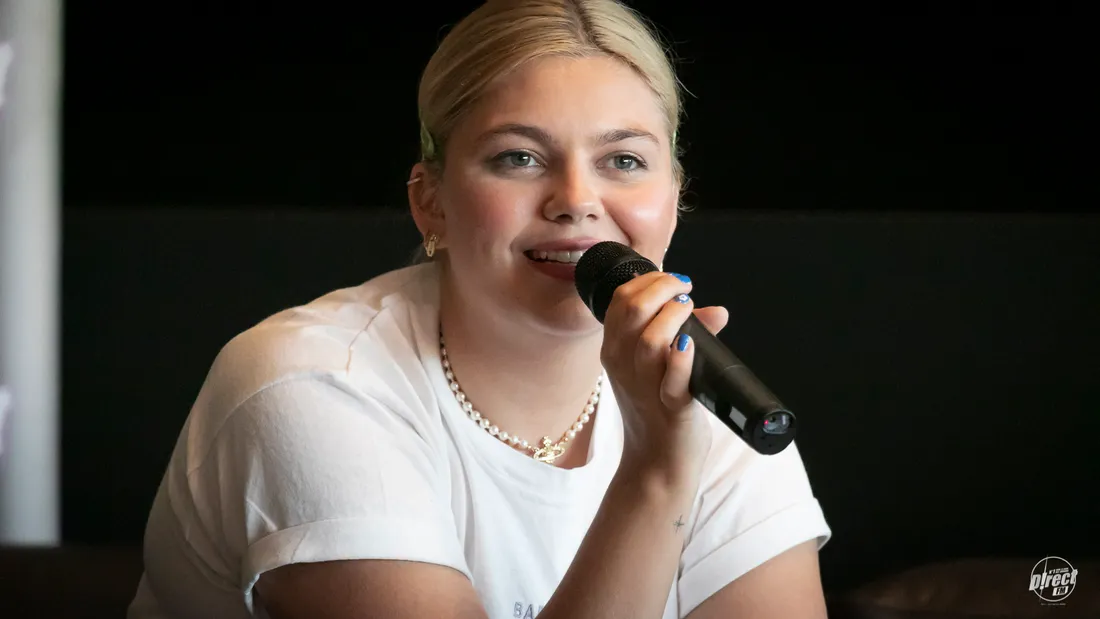 La rencontre avec Louane au Salon Paraiges